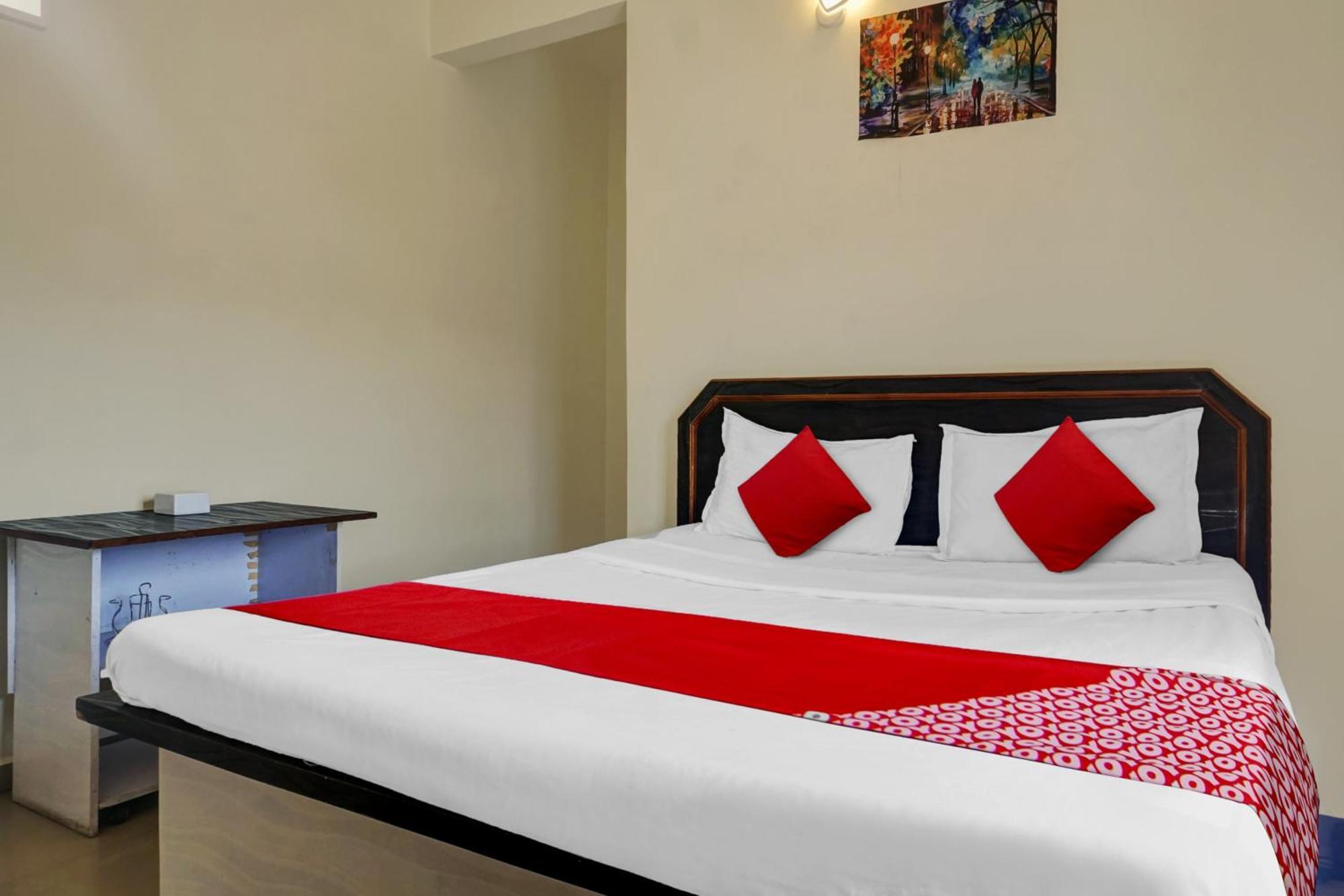 Hotel O Happy Homely Stay Sasvad Eksteriør billede